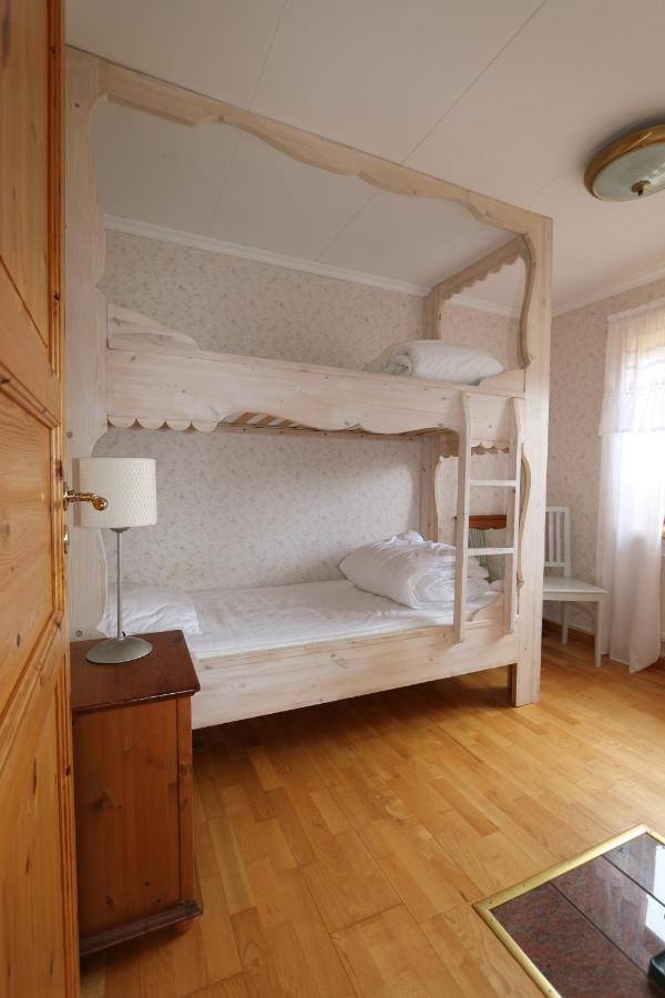 Ratt O Roder Stugby & Konferens Villa Djuras Kültér fotó