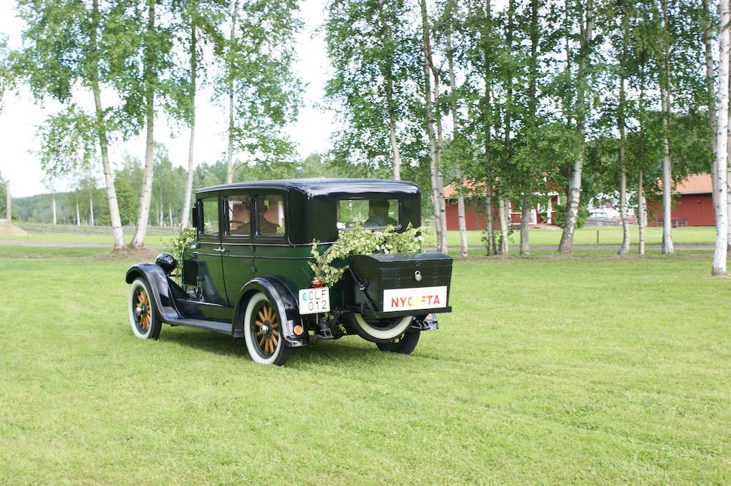 Ratt O Roder Stugby & Konferens Villa Djuras Kültér fotó