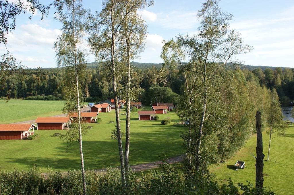 Ratt O Roder Stugby & Konferens Villa Djuras Kültér fotó